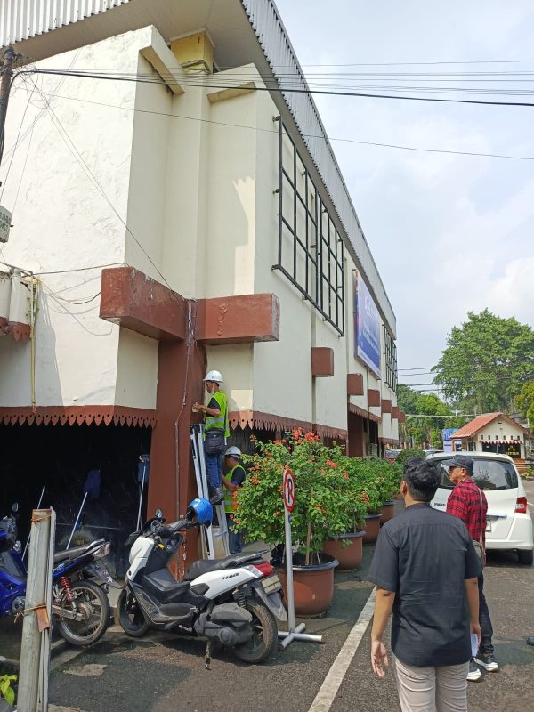 WhatsApp Image 2025-12-10 at 09.33.08